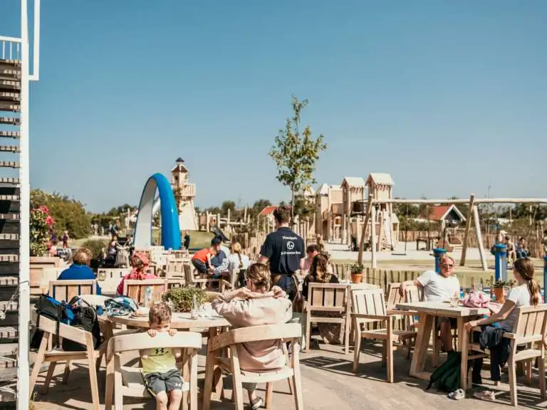 Überraschungsmenü im Strandcafé DOK für 1 Person