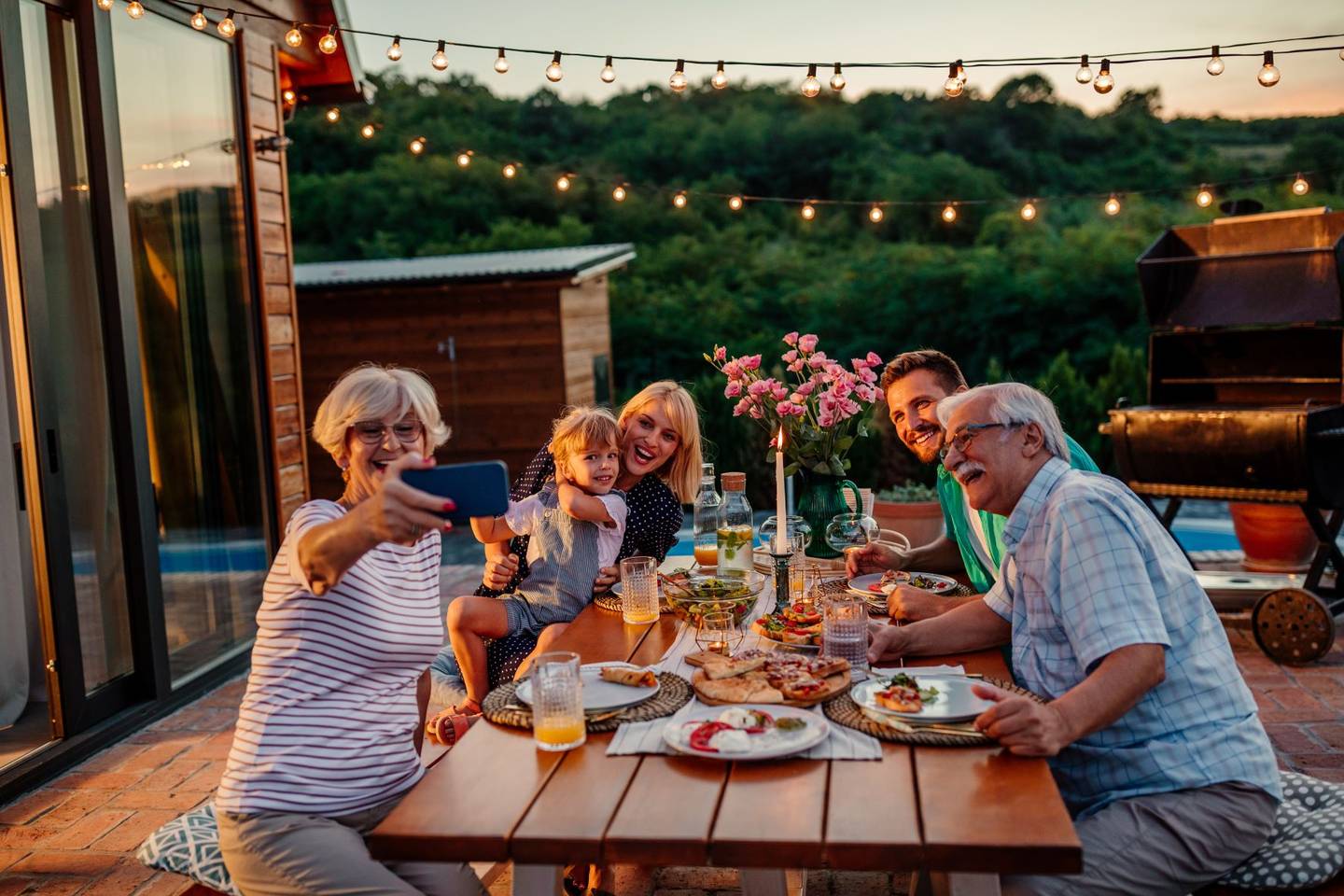 Abendessen einer Familie