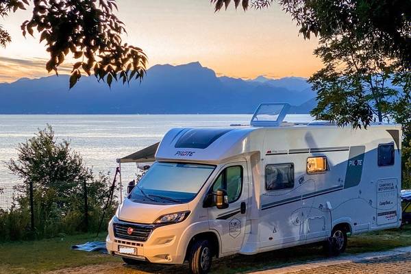 Traditionelles Camping genießen