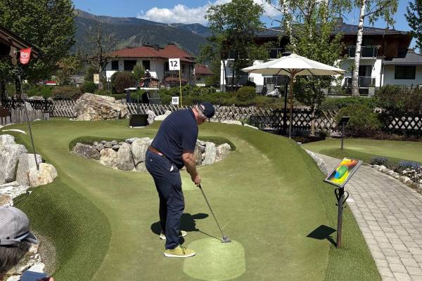 1 entrée au parcours de golf aventure pour 2 personnes