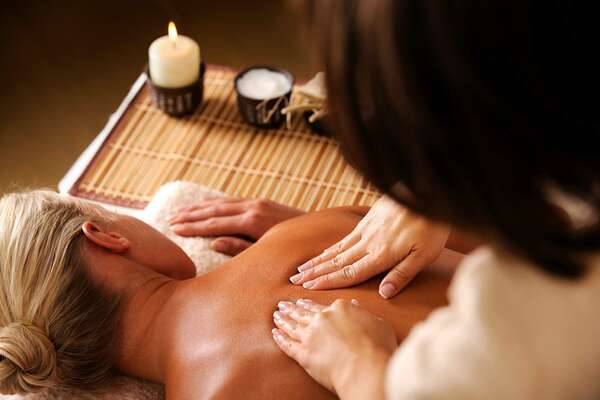 Erlebnis Resort Aufenfeld massage