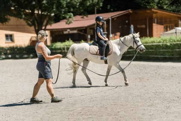 Erlebnis Resort Aufenfeld pony riding