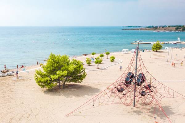 Zaton Holiday Resort beach