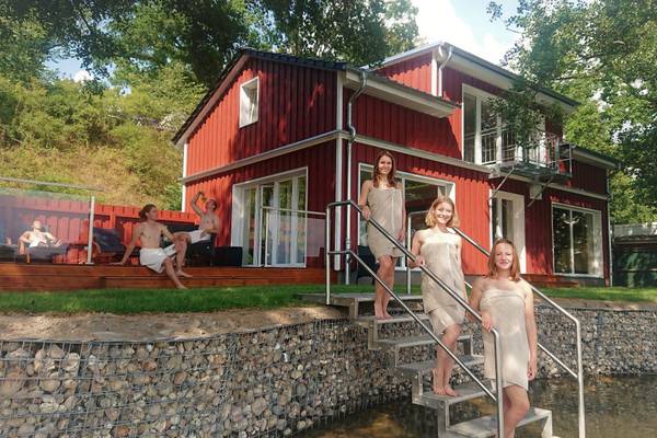 Camping- und Ferienpark Havelberge sauna terrace