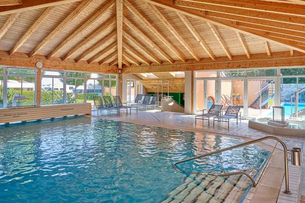 Kurcamping Holmernhof Dreiquellenbad indoorpool