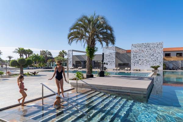 Le Brasilia wellness pool