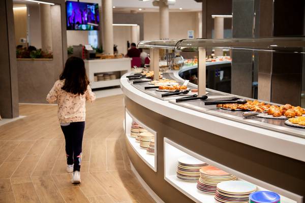 La Marina restaurant buffet