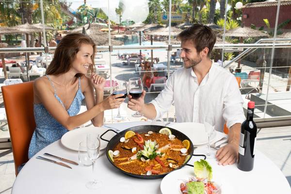 La Marina restaurant terrace
